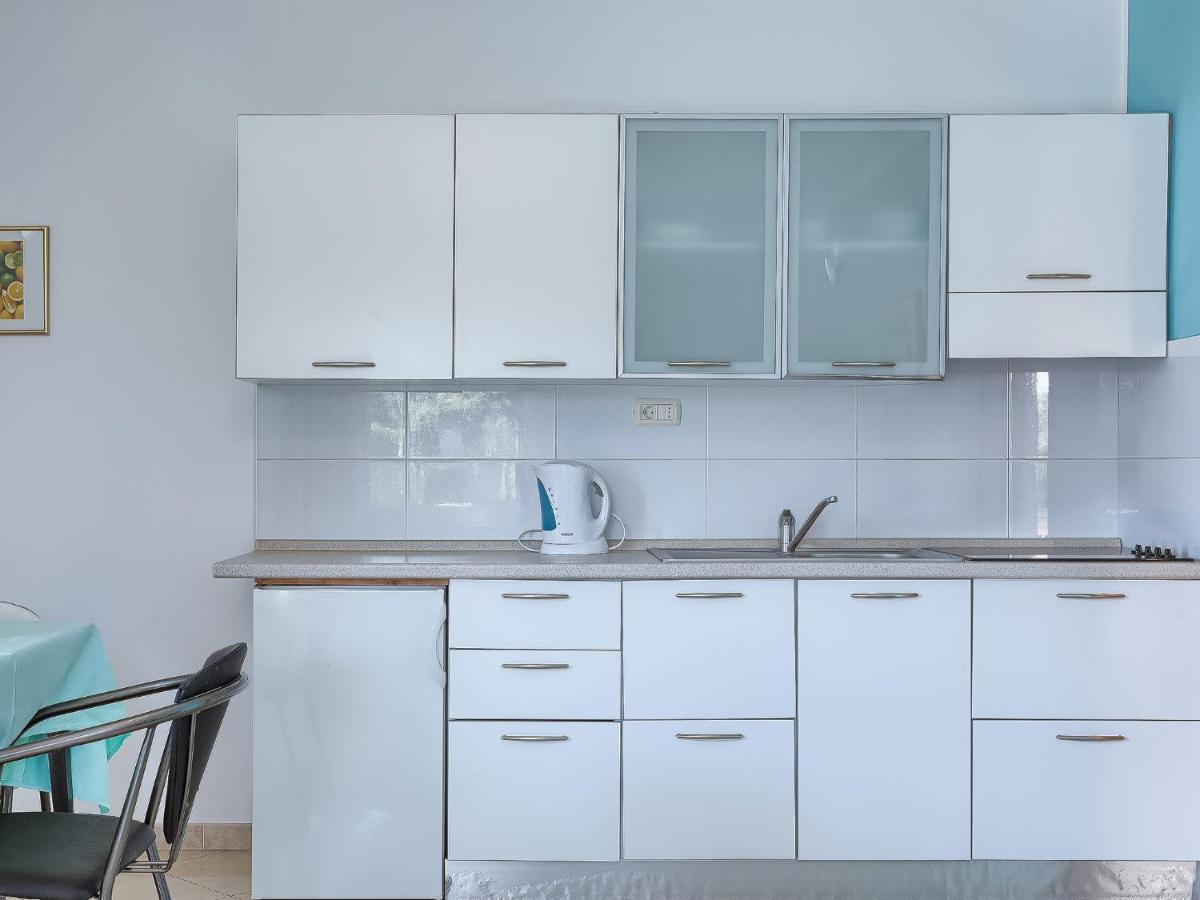 Apartment Nika-2 By Interhome อูมัค ภายนอก รูปภาพ